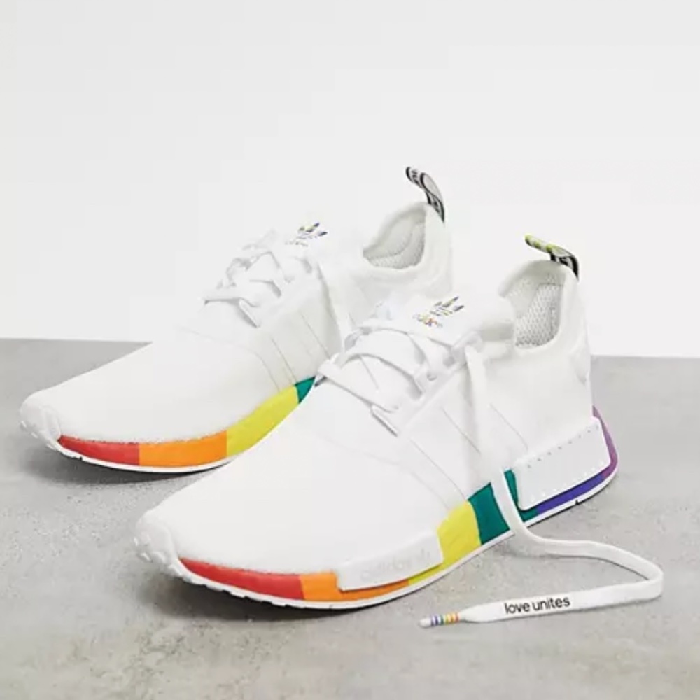 PRIDE ADIDAS NMD R1 2020 Size 7 White